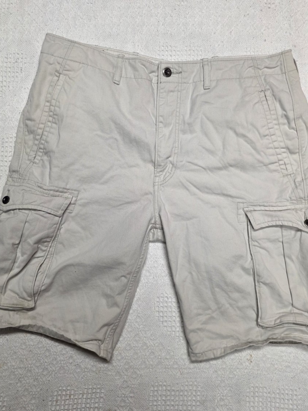 Levi's Men's Cargo Shorts - Light Tan